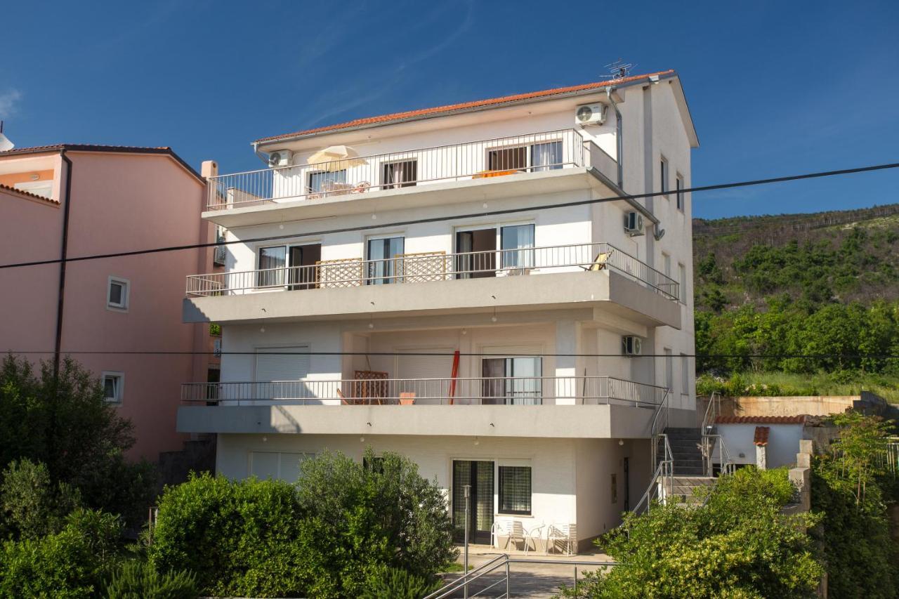 Apartments Adriatic 2 Selce Exterior foto